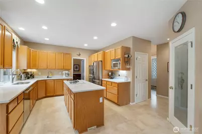 10905 188th Avenue E, Bonney Lake, WA 98391 - Photo 23