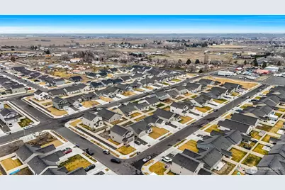 1120 W Aspen Road, Moses Lake, WA 98837 - Photo 3