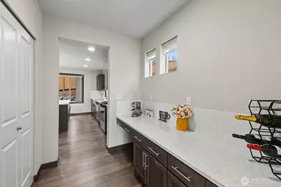 18320 3rd Drive SE, Bothell, WA 98012 - Photo 15