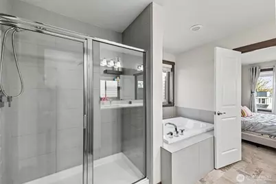 18320 3rd Drive SE, Bothell, WA 98012 - Photo 21