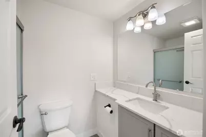 2240 W Broadway #121, Moses Lake, WA 98837 - Photo 17