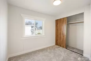 2240 W Broadway, Moses Lake, WA 98837 - Photo 21