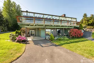 1301 S 3rd Ave, Sequim, WA 98382 - Photo 1