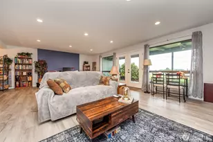 1301 S 3rd Ave, Sequim, WA 98382 - Photo 5