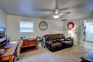 1903 23rd St, Anacortes, WA 98221 - Photo 15