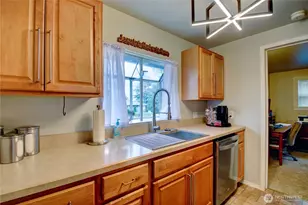 1903 23rd St, Anacortes, WA 98221 - Photo 11