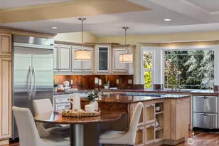 3725 Hollywood Dr NE, Olympia, WA 98516 - Photo 21