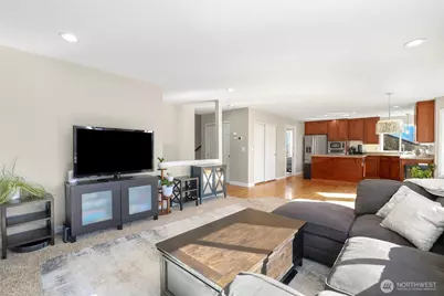 4616 Country Club Drive NE, Tacoma, WA 98422 - Photo 3