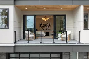 11921 90th Ave NE, Kirkland, WA 98034 - Photo 31