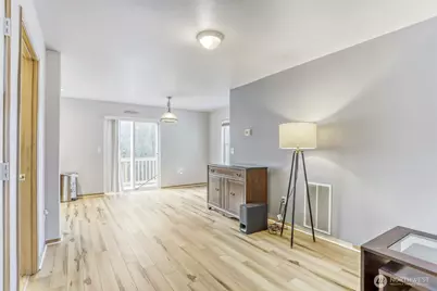 2012 147th Place SW, Lynnwood, WA 98087 - Photo 9