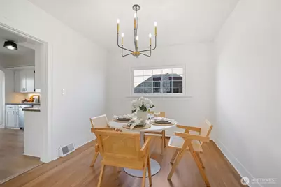 828 Hoyt Avenue, Everett, WA 98201 - Photo 23