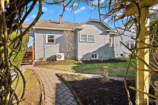 828 Hoyt Ave, Everett, WA 98201 - Photo 39