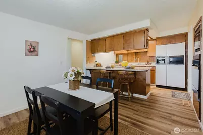 2421 Lodgepole Drive SE, Port Orchard, WA 98366 - Photo 9