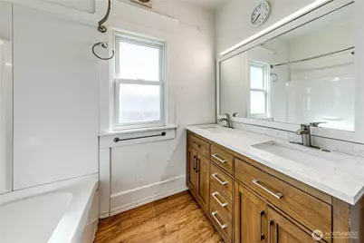 115 E 5th Street, Port Angeles, WA 98362 - Photo 23