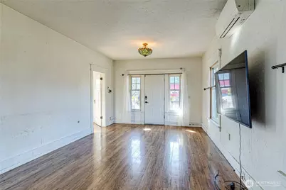 115 E 5th Street, Port Angeles, WA 98362 - Photo 9