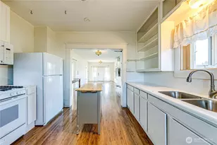 115 E 5th St, Port Angeles, WA 98362 - Photo 17