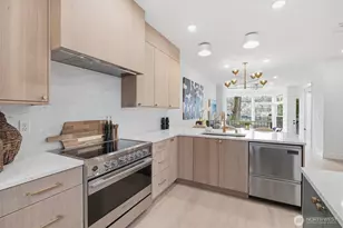 2010 Fairview Ave E, Seattle, WA 98102 - Photo 15