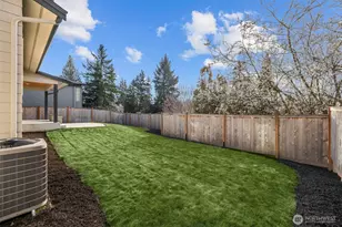 12301 NE 107th St, Kirkland, WA 98033 - Photo 37