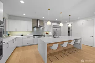 12301 NE 107th St, Kirkland, WA 98033 - Photo 11