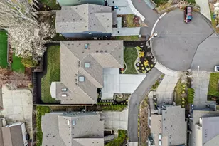 12301 NE 107th St, Kirkland, WA 98033 - Photo 39