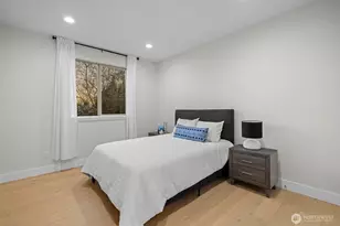 12301 NE 107th St, Kirkland, WA 98033 - Photo 15