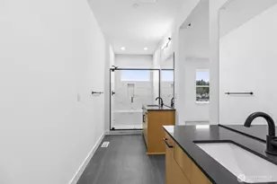 18805 99th Ct NE, Bothell, WA 98011 - Photo 15