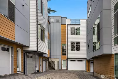 8606 Linden Avenue N, Seattle, WA 98103 - Photo 37
