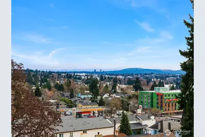 8606 Linden Avenue N, Seattle, WA 98103 - Photo 31