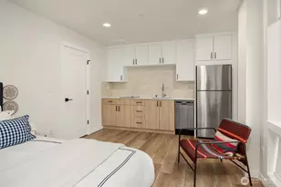 8606 Linden Ave N, Seattle, WA 98103 - Photo 25