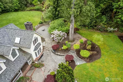 18400 228th Avenue NE, Woodinville, WA 98077 - Photo 35