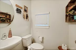 4921 53rd Ave W, University Place, WA 98467 - Photo 15