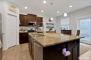 4921 53rd Ave W, University Place, WA 98467 - Photo 7