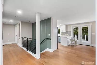 2734 Sunset Drive W, University Place, WA 98466 - Photo 9