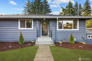 2734 Sunset Dr W, University Place, WA 98466 - Photo 3