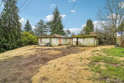 9805 35th Avenue SW, Seattle, WA 98126 - Photo 11