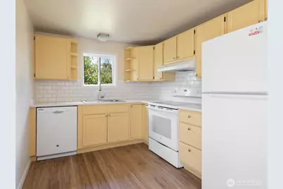 3827 Wetmore Avenue, Everett, WA 98201 - Photo 5