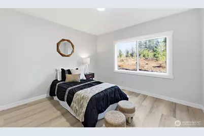 30201 S Creek Road E, Graham, WA 98338 - Photo 17