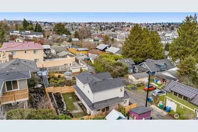 2330 17th Avenue S, Seattle, WA 98144 - Photo 31