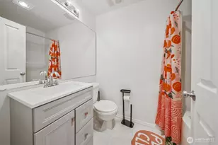 6207 Hazel Loop SE, Auburn, WA 98092 - Photo 17