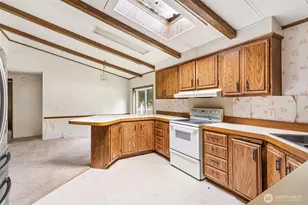 4702 233rd St Ct E, Spanaway, WA 98387 - Photo 19