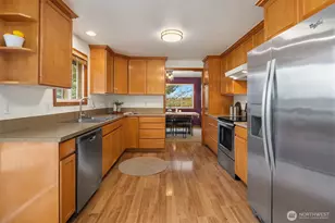 1002 S 194th St, SeaTac, WA 98148 - Photo 11