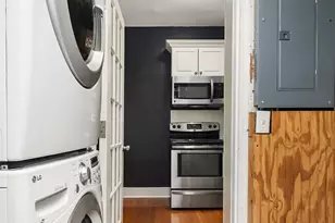 516 W Howe St, Seattle, WA 98119 - Photo 19