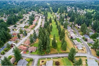 16540 147th Avenue SE, Renton, WA 98058 - Photo 9