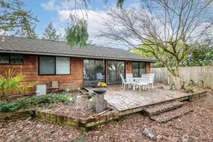 16540 147th Ave SE, Renton, WA 98058 - Photo 7