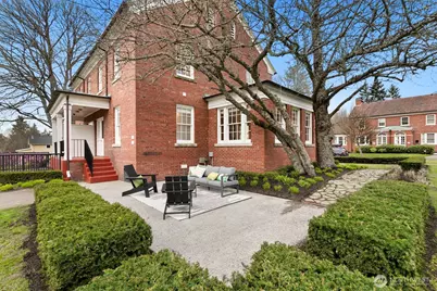 4405 Montana Circle W, Seattle, WA 98199 - Photo 23