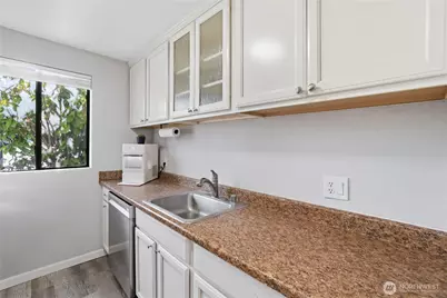 1812 SW 318th Place #28D, Federal Way, WA 98023 - Photo 11