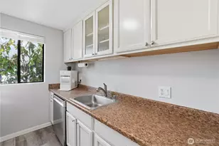 1812 SW 318th Pl, Federal Way, WA 98023 - Photo 11