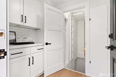 8535 16th Avenue NW, Seattle, WA 98117 - Photo 15