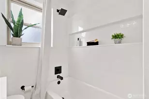 8535 16th Ave NW, Seattle, WA 98117 - Photo 21