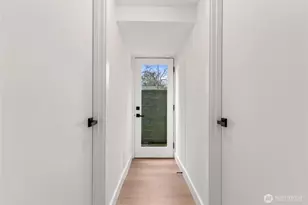 8535 16th Ave NW, Seattle, WA 98117 - Photo 29